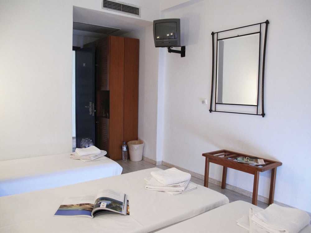 Hotel Azur Kriopigi Exterior foto